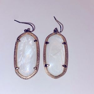 Kendra Scott Elle Earrings in Gold with Mother of Pearl Stone
